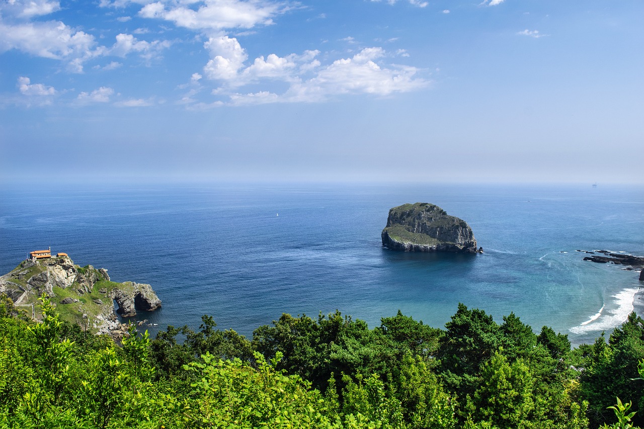 Exploring the Secret Beaches of New Zealand’s North Island